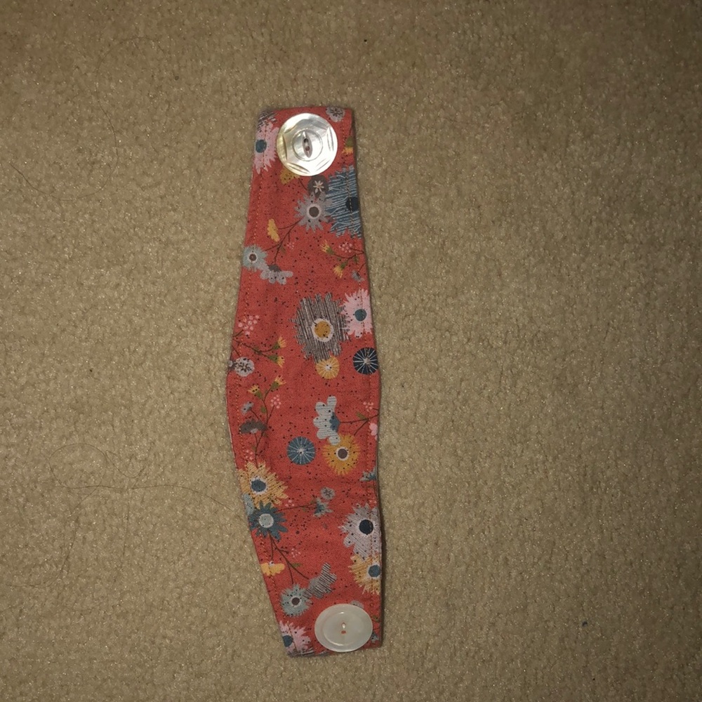 Mask holding headband